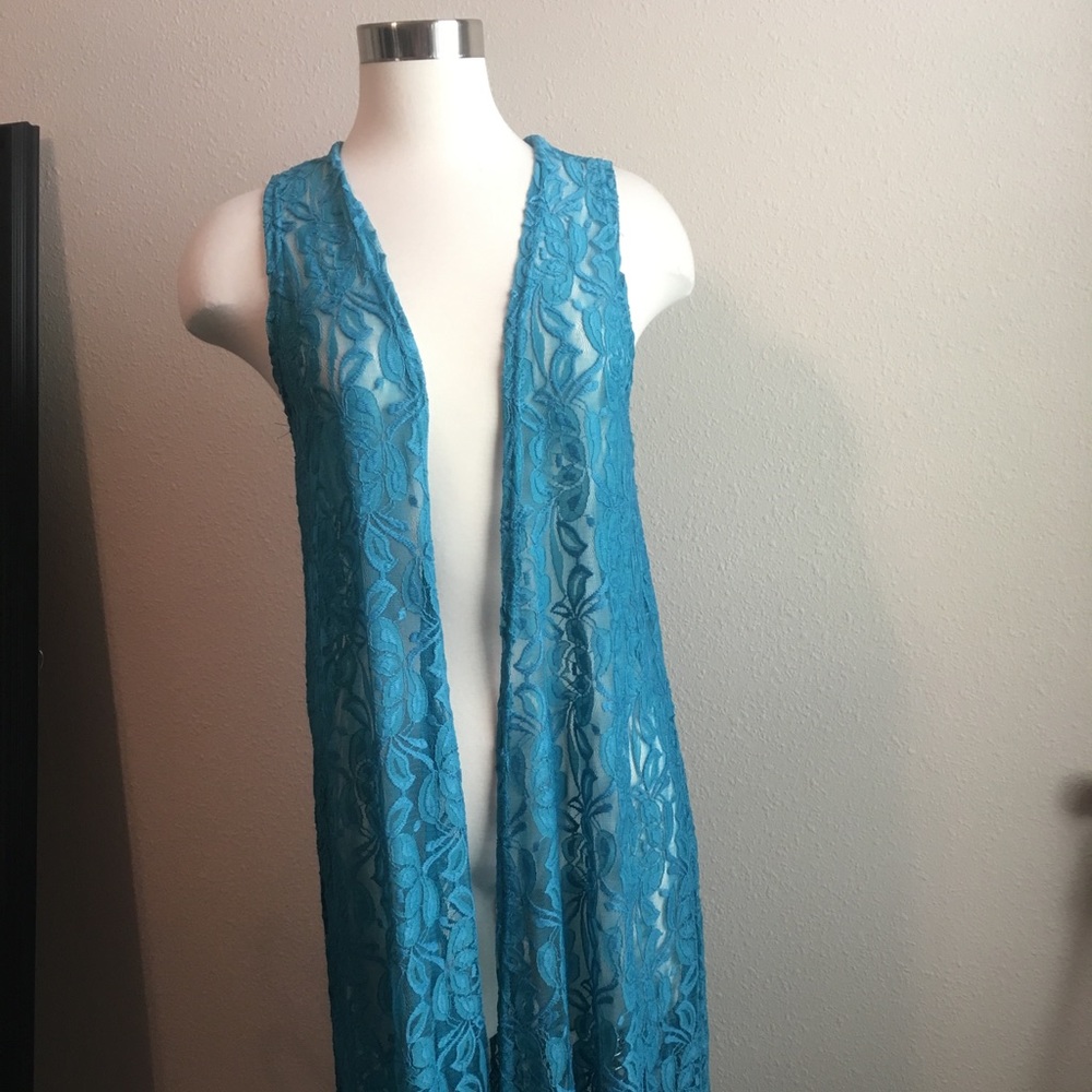Lace vest